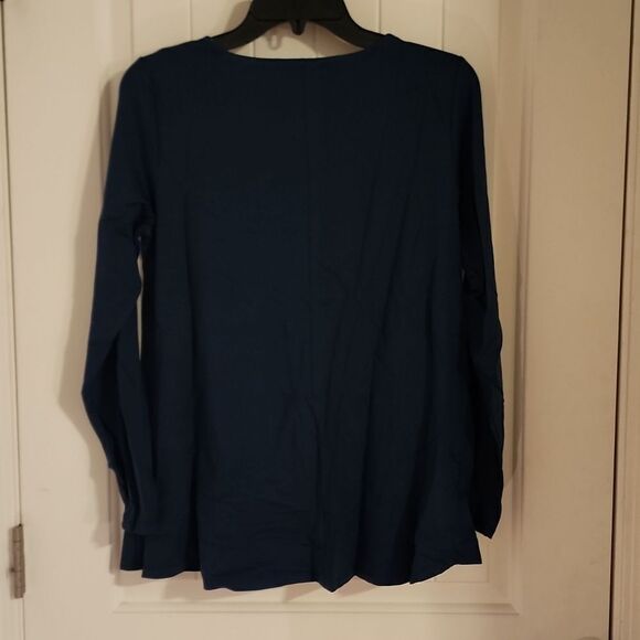 Eileen Fisher Crewneck Jewel Neck Top on Storm, Size S/P - Picture 3 of 6